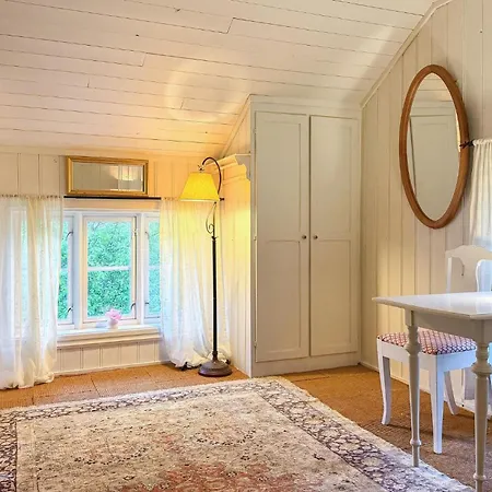 4 Bedroom Gorgeous In *